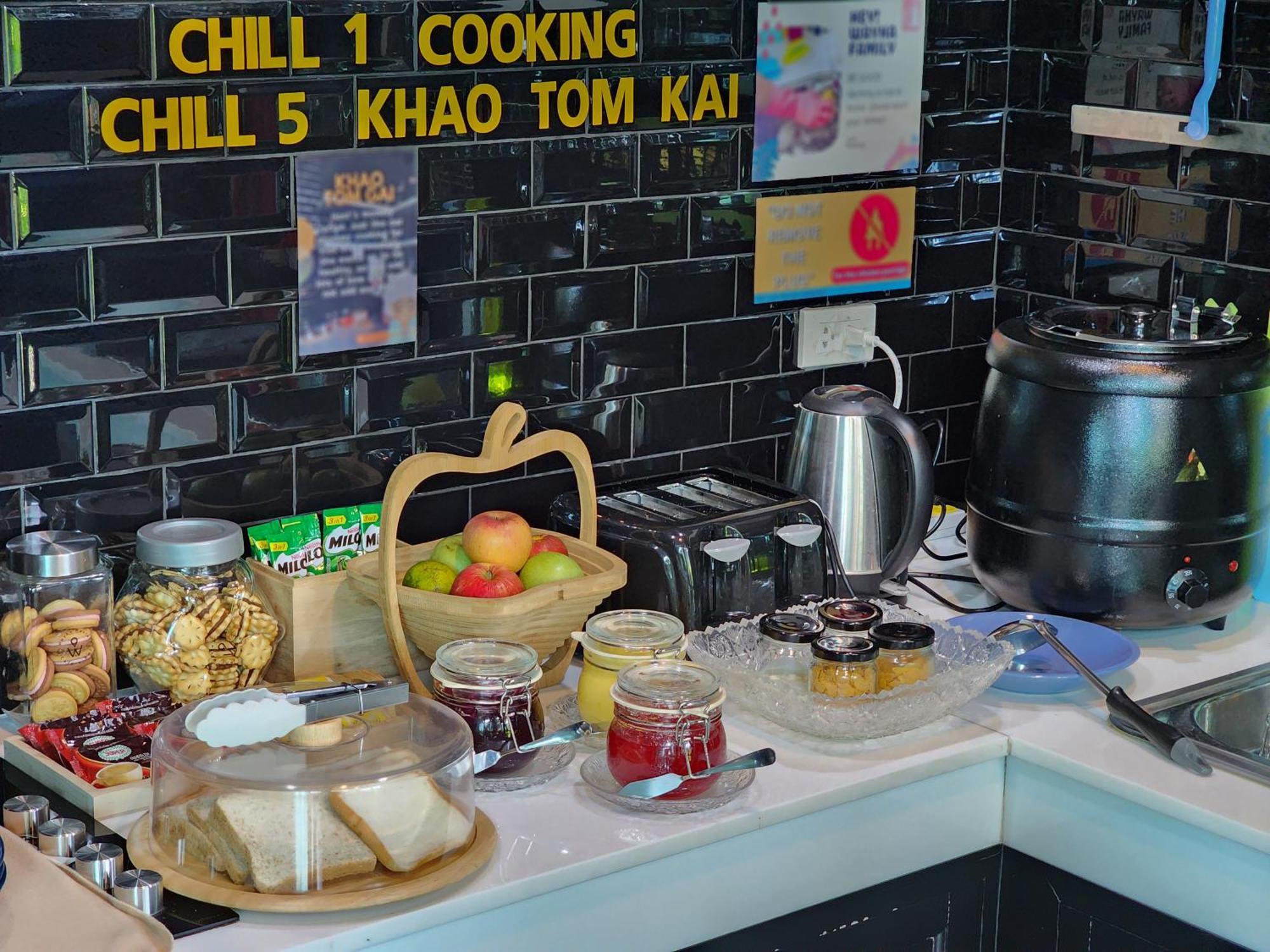 Wayha Hostel Don Mueang Airport Bangkok Zewnętrze zdjęcie