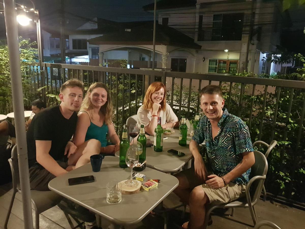 Wayha Hostel Don Mueang Airport Bangkok Zewnętrze zdjęcie